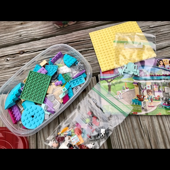 100% Complete 2 LEGO FRIENDS 41085 41010 Pets Beach Buggy Building Block Sets - Picture 5 of 8